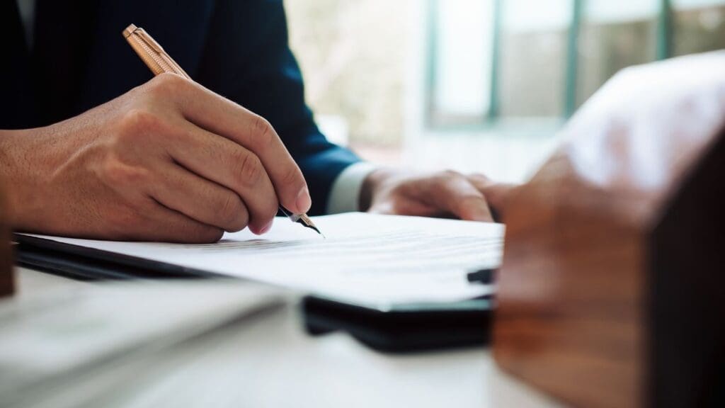 How Much Can You Sue for Breach of Contract: A Practical Guide